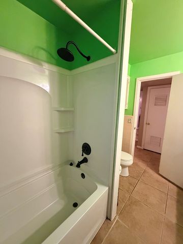 1304 NW 9th St, Andrews, TX 79360