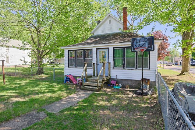 401 Keene Avenue, Dowagiac City, MI 49047