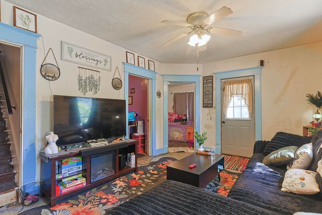 401 Keene Avenue, Dowagiac City, MI 49047