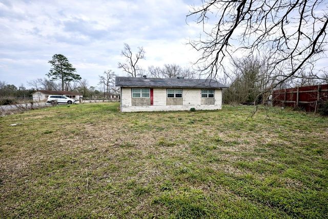 8614 Fringewood Drive, Houston, TX 77028