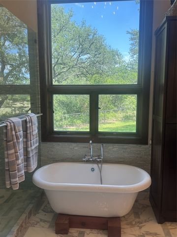 1255 Alexander Road, Stephenville, TX 76401