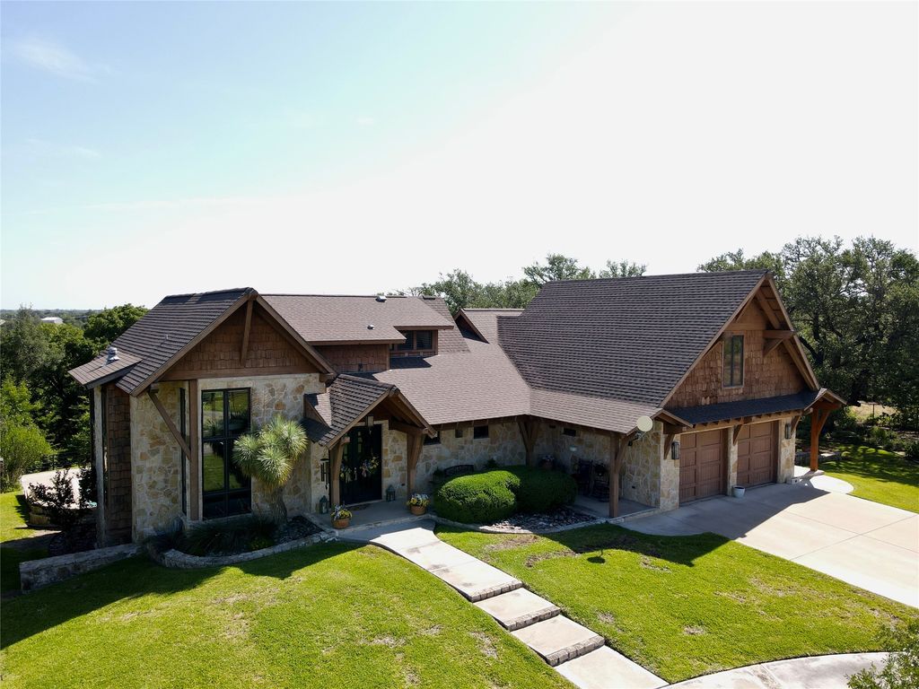 1255 Alexander Road, Stephenville, TX 76401