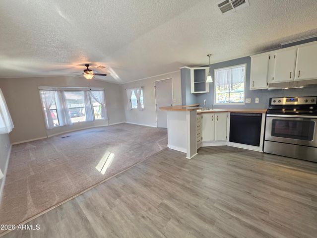 2233 E BEHREND Drive 81, Phoenix, AZ 85024