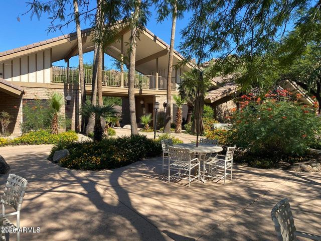 2233 E BEHREND Drive 81, Phoenix, AZ 85024