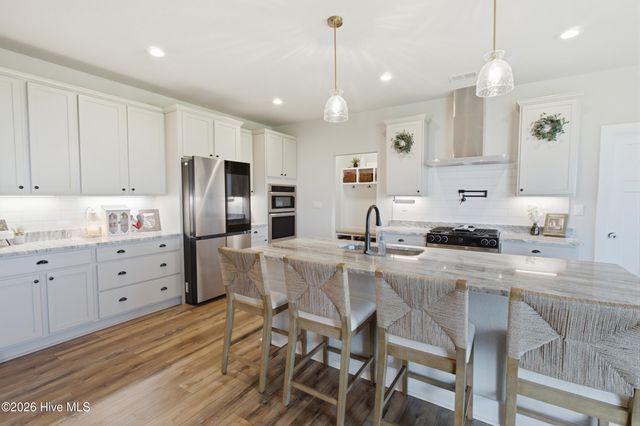 190 Red Bud Drive, Moyock, NC 27958