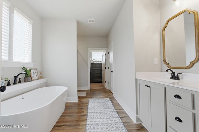 190 Red Bud Drive, Moyock, NC 27958
