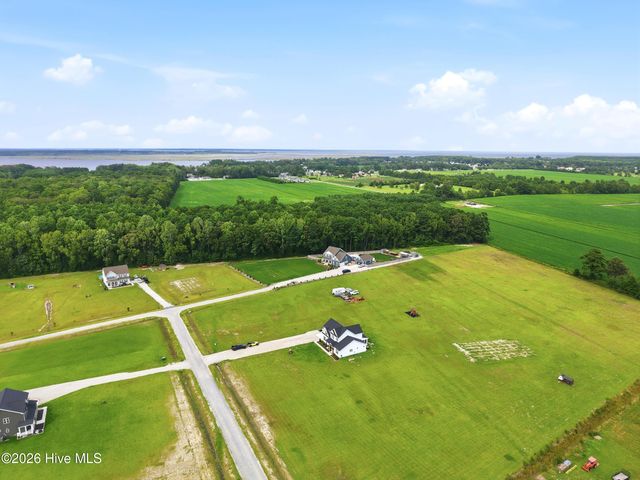 190 Red Bud Drive, Moyock, NC 27958