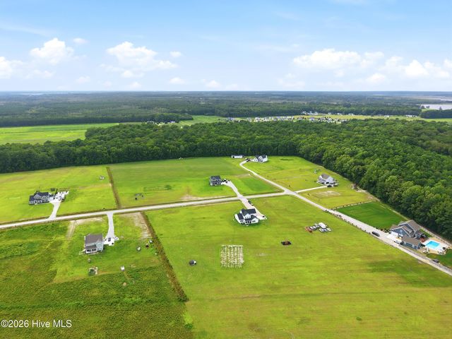190 Red Bud Drive, Moyock, NC 27958