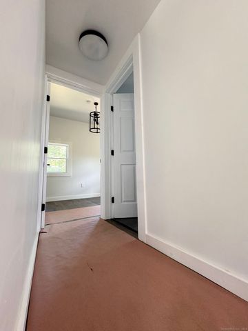 22 Hemlock Trail, Newtown, CT 06482