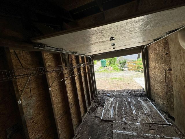 22 Hemlock Trail, Newtown, CT 06482