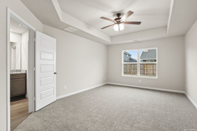 1224 Sweden, Seguin, TX 78155