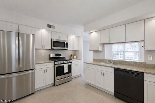 19 Heritage Dr I, Chatham Twp., NJ 07928