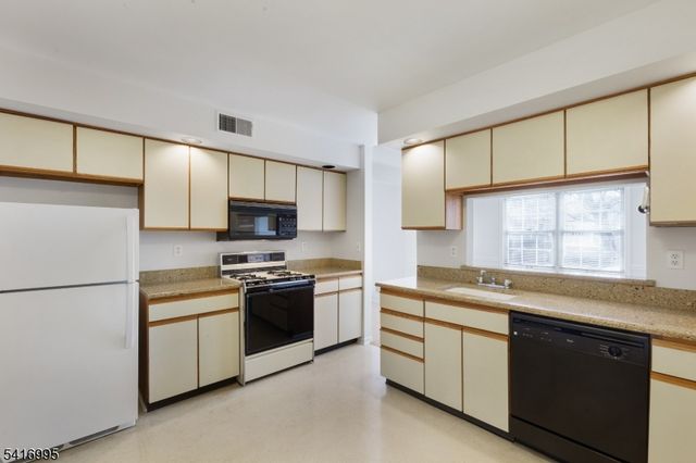 19 Heritage Dr I, Chatham Twp., NJ 07928