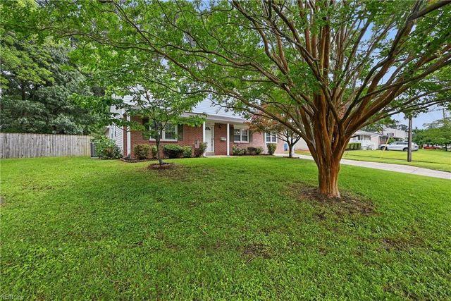 540 Gotham RD, Virginia Beach, VA 23452