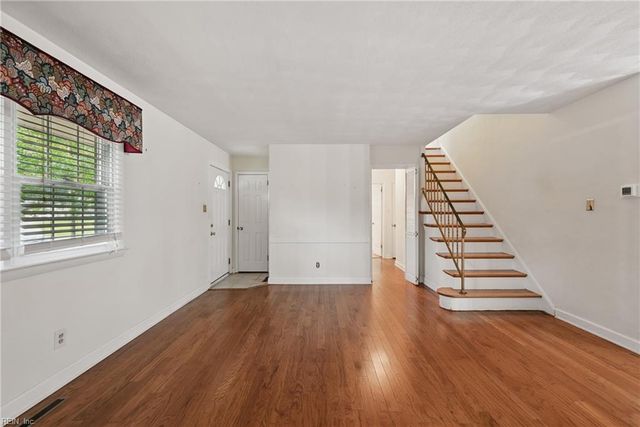 540 Gotham RD, Virginia Beach, VA 23452