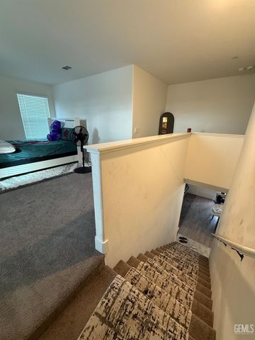 6500 Cordell Way, Bakersfield, CA 93311