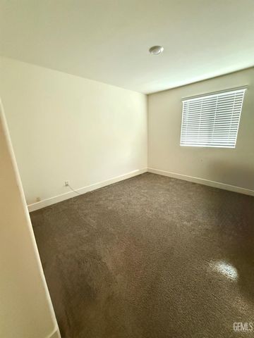 6500 Cordell Way, Bakersfield, CA 93311