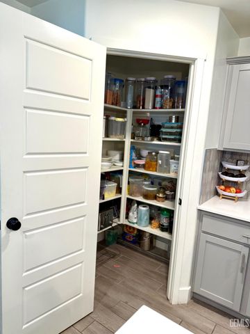 6500 Cordell Way, Bakersfield, CA 93311