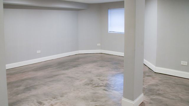 1725 N Kedvale Avenue, Chicago, IL 60639