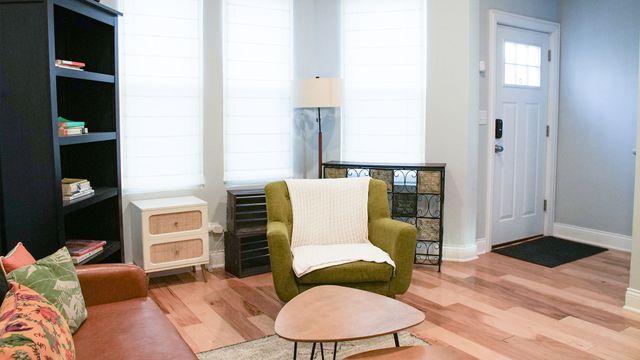 1725 N Kedvale Avenue, Chicago, IL 60639