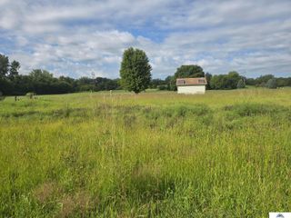 3037 Lakeside Drive, Plattsmouth, NE 68048