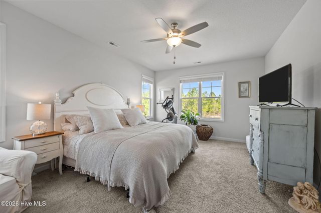 401 Vandemere Court, Holly Ridge, NC 28445