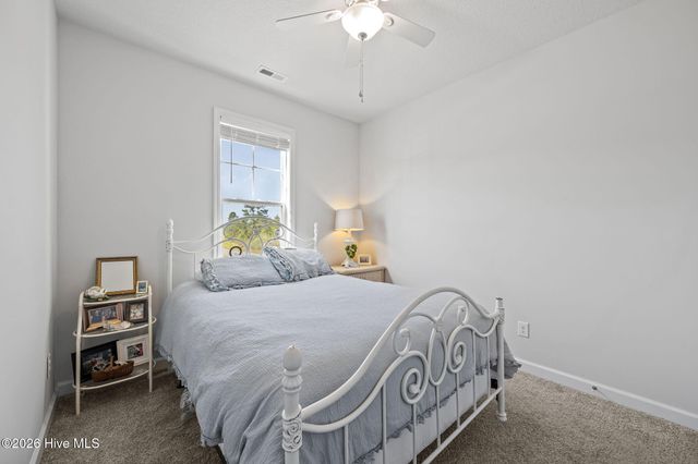 401 Vandemere Court, Holly Ridge, NC 28445