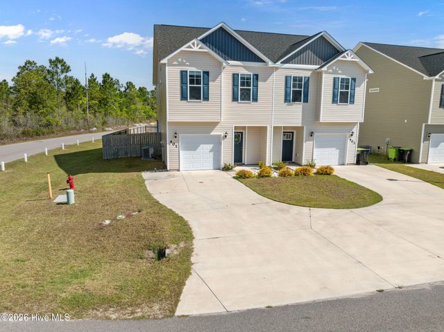 401 Vandemere Court, Holly Ridge, NC 28445