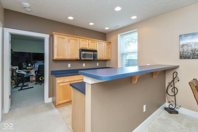 7149 Wilshire Way, Avon, IN 46123