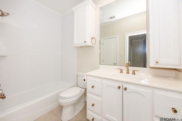 3258 Mcclendon Ct, Baton Rouge, LA 70810