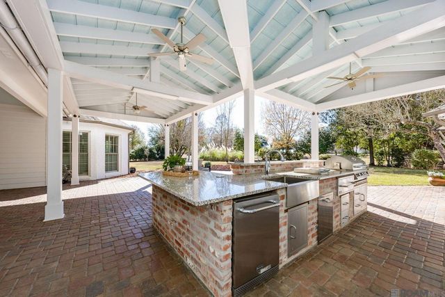 3258 Mcclendon Ct, Baton Rouge, LA 70810