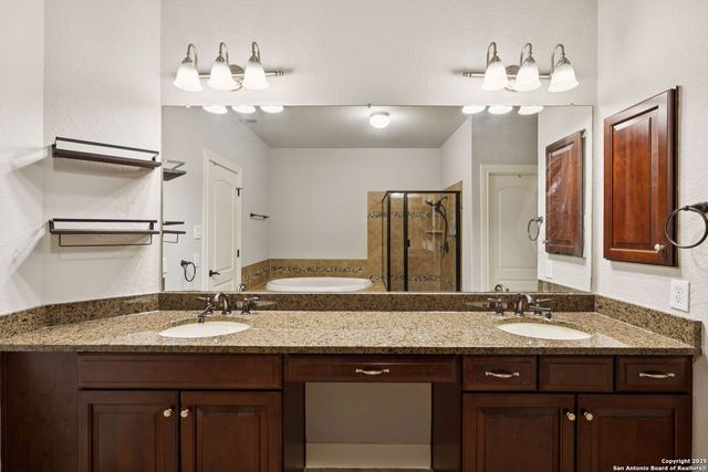 18530 Canoe Brook, San Antonio, TX 78258