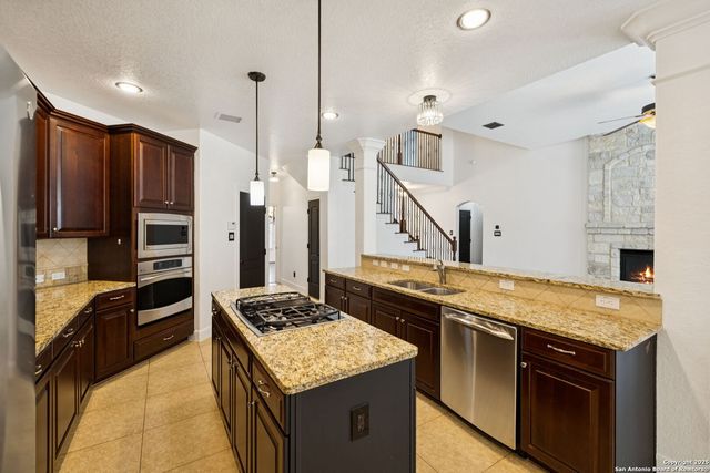 18530 Canoe Brook, San Antonio, TX 78258