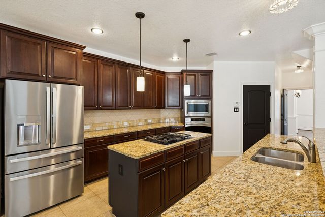 18530 Canoe Brook, San Antonio, TX 78258