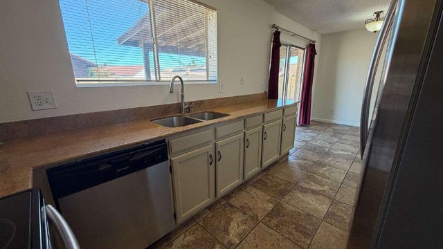 617 S Windsor, Mesa, AZ 85204