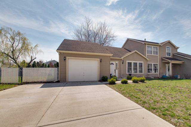 359 Chaparral Circle, Elgin, IL 60120