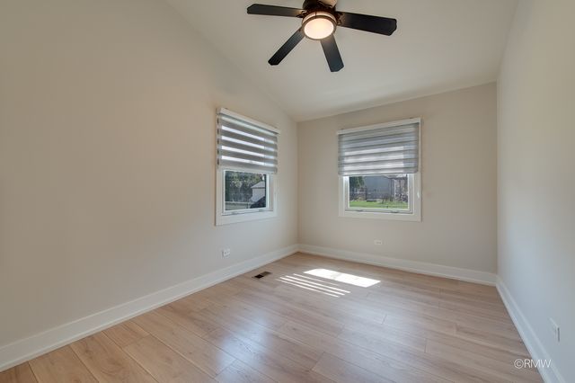 359 Chaparral Circle, Elgin, IL 60120