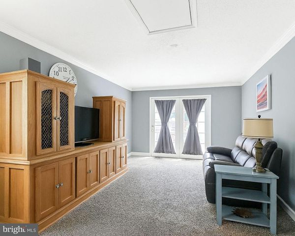 16970 TEAGUES POINT RD, Hughesville, MD 20637