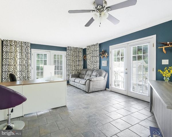 16970 TEAGUES POINT RD, Hughesville, MD 20637