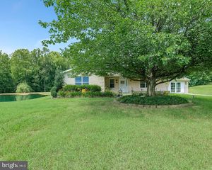 16970 TEAGUES POINT RD, Hughesville, MD 20637