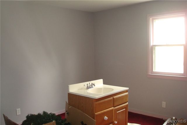 280 Roycroft Boulevard, Amherst, NY 14226