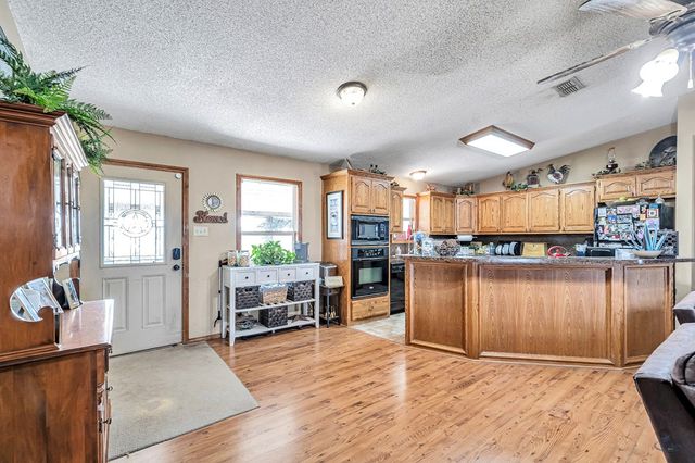 12073 E Hwy 158, Gardendale, TX 79758