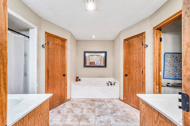 12073 E Hwy 158, Gardendale, TX 79758