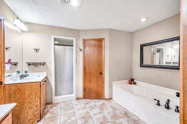 12073 E Hwy 158, Gardendale, TX 79758