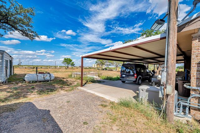 12073 E Hwy 158, Gardendale, TX 79758