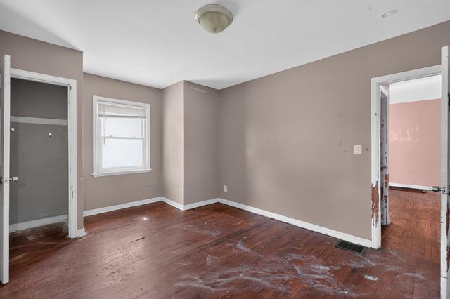 711 S Highland Avenue, Columbus, OH 43223
