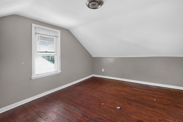 711 S Highland Avenue, Columbus, OH 43223