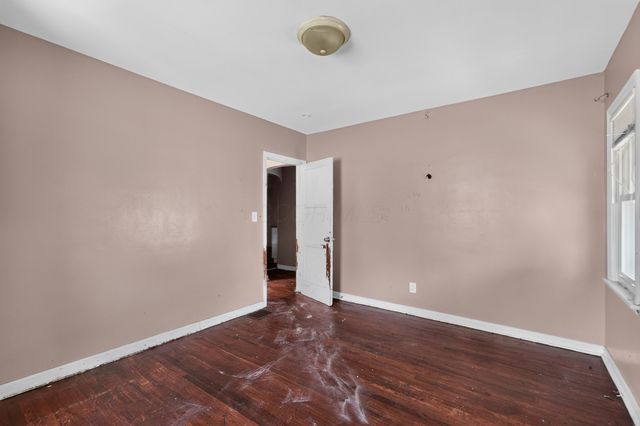 711 S Highland Avenue, Columbus, OH 43223
