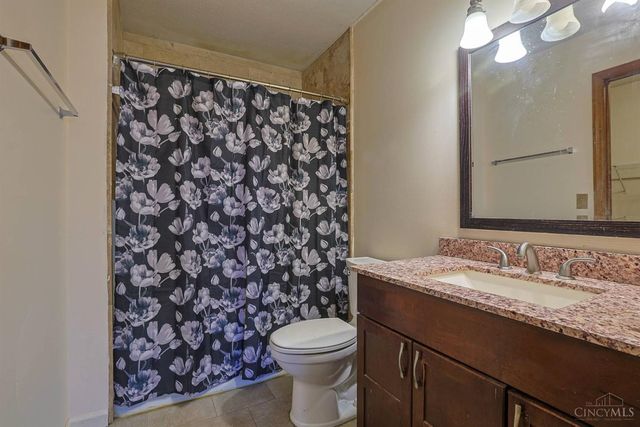 11835 Wincanton Drive, Colerain Twp, OH 45231