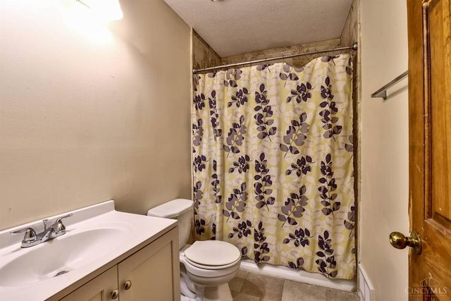 11835 Wincanton Drive, Colerain Twp, OH 45231